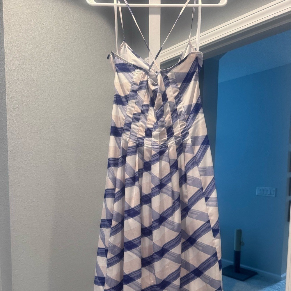 Banana Republic Purple and White Maxi Dress - Picture 4 of 6